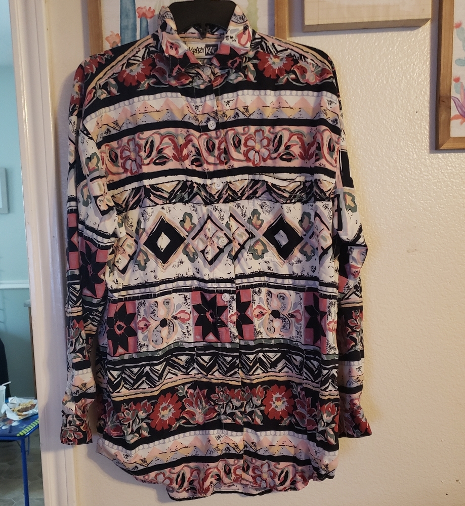 Krazy Kat vintage style button down top